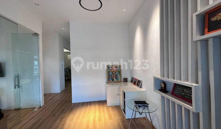 For Rent Well-Maintained One-Story Old House Near Cipete Raya, International Schools, and Culinary Area in Cipete, South Jakarta For Rent Well-Maintained One-Story Old House Near Cipete Raya, International Schools, and Culinary Area in Cipete, South Jakarta