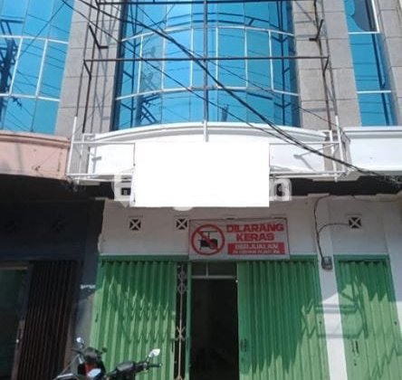 Shop House, 3 Floors, in Central Tanjung Karang, 1