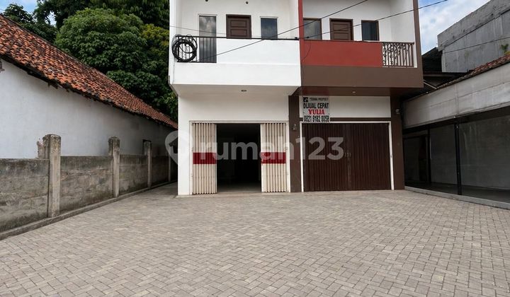 Shop House, 2 Stories, Freehold Title, in Central Tanjung Karang 1