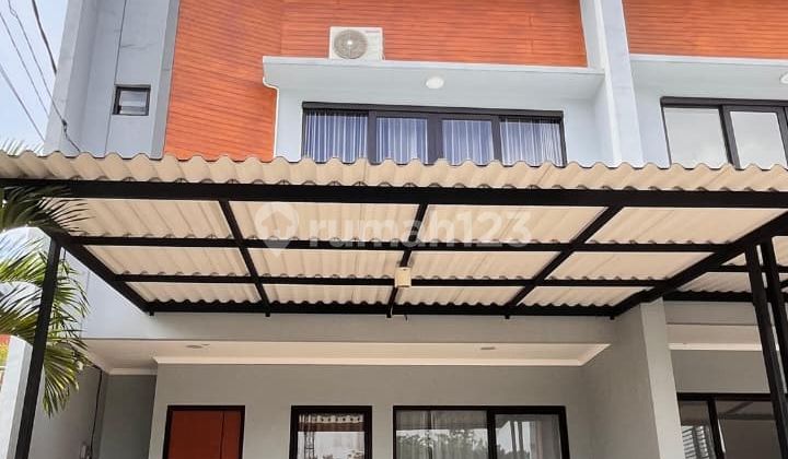 3 Lantai Cash KPR Lokasi Strategis Pinggir Jalan 3 Lantai Cash KPR Lokasi Strategis Pinggir Jalan