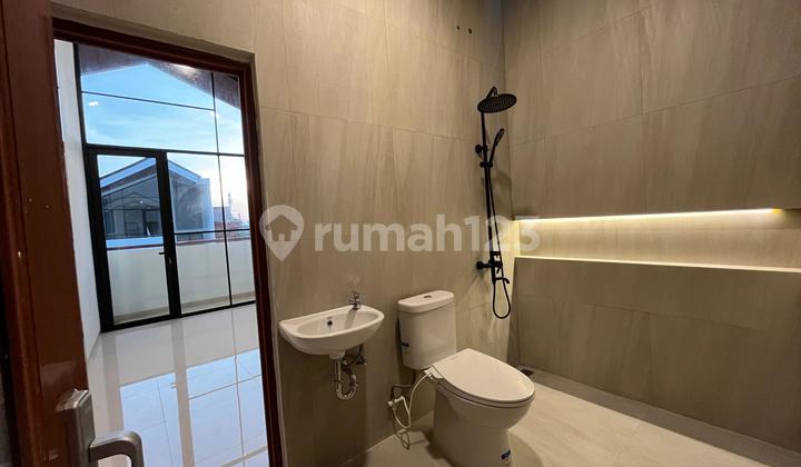 2 Lantai Jakarta Selatan Spesial Cash KPR Tanpa DP 2 Lantai Jakarta Selatan Spesial Cash KPR Tanpa DP