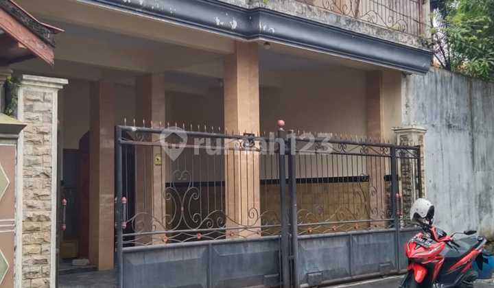 Rumah 2 LT untuk Bisnis Kost