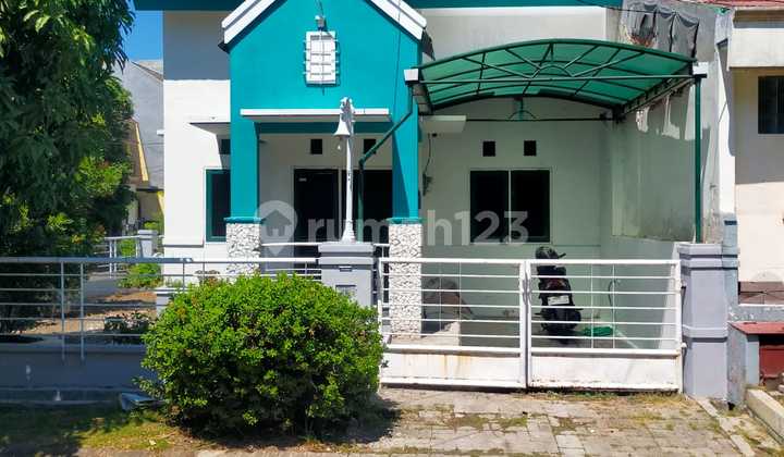 Corner House Hook, Safe and Quiet Environment, One Gate