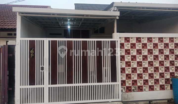 Sell Fast! Comfortable, Safe House & Strategic Location Sell Fast! Comfortable, Safe House & Strategic Location