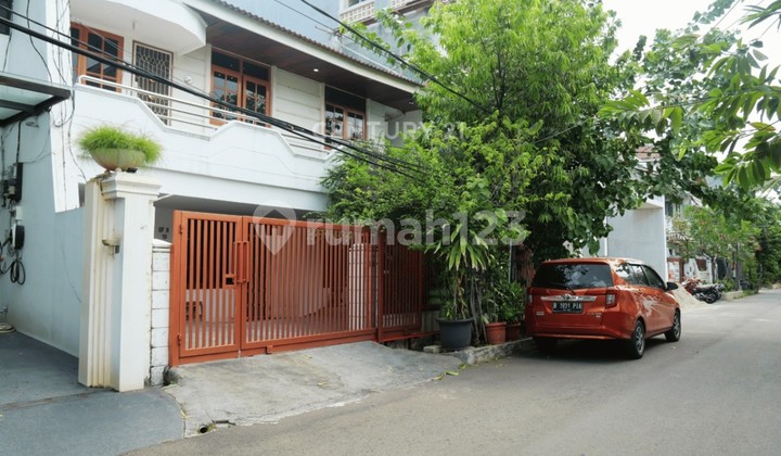 For Sale Janur Elok House, Penabur School Kelapa Gading, North Jakarta