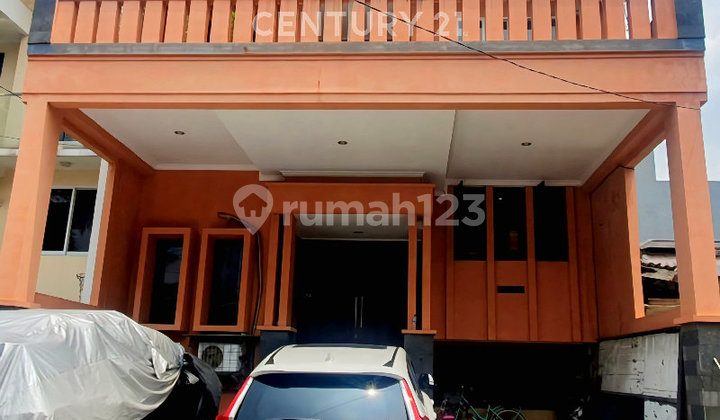 Rumah Siap Huni 2,5 Lantai di Kelapa Nias Kelapa Gading