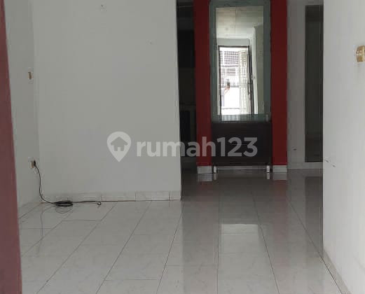 House 2 Floors. Unfurnished 3+1 Bedrooms Strategic Location in Kelapa Gading, North Jakarta House 2 Floors. Unfurnished 3+1 Bedrooms Strategic Location in Kelapa Gading, North Jakarta