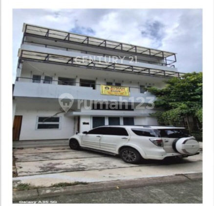 3-Storey Residential House in Sentul City Housing Complex