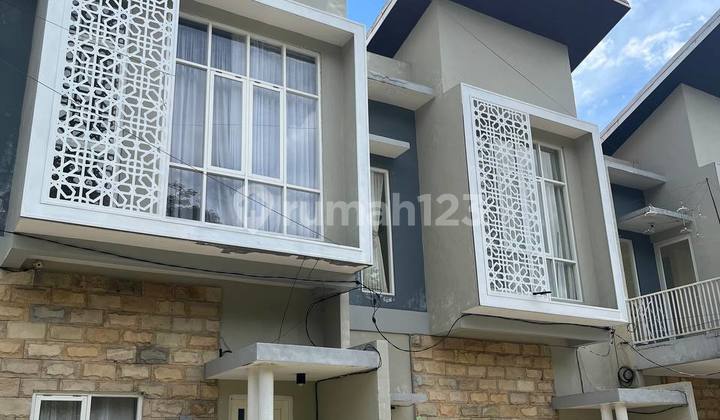Exclusive Boarding House in Central Batu City Area