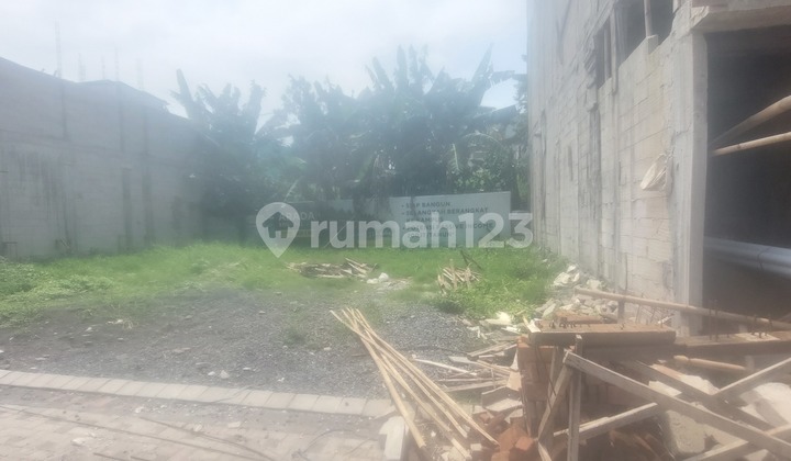 Premium Fully Furnished Kos for Sale, 5 Minutes to Unisma Malang Campus, SHM Ready. 2