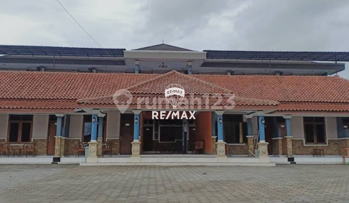 #0100 Dijual Hotel Dekat Pelabuhan Merak di Pinggir Jalan Raya Cilegon