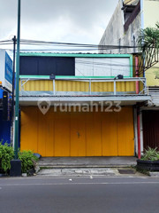 Premium Shop House in the Heart of Yogyakarta City, Strategic Location with Super Busy Access, Semaki, Umbulharjo, Yogyakarta. 1