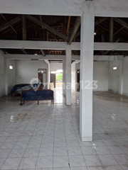 For Rent: 2-Story Shophouse on Main Road Jl. Bantul KM 7, Premium Location & Spacious Parking, Pendowoharjo, Sewon, Bantul 2