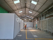 Strategic 3-Storey Shop House for Rent on Parangtritis Road, Suitable for Cafe & Restaurant, Mantrijeron, Yogyakarta 2