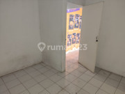 For Rent: Strategic Shop House on Mataram Street, Very Close to Malioboro, Surtaymajan, Danurejan, Yogyakarta 2