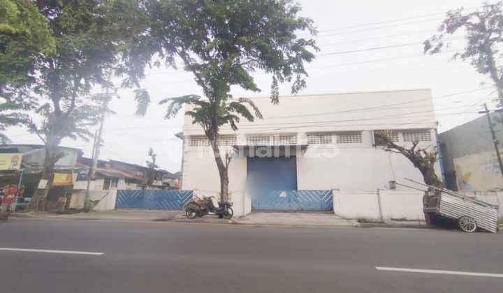 Warehouse in the City Center, Strategic Location, Large Trucks Can Enter 2