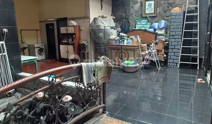 Rumah Mewah Dekat Jalan Besar Majapahit Siap Huni 2