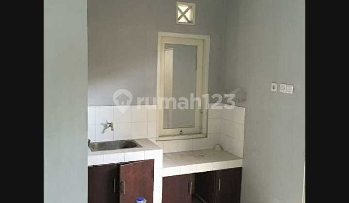 Minimalist House Suitable for Young Couples 2