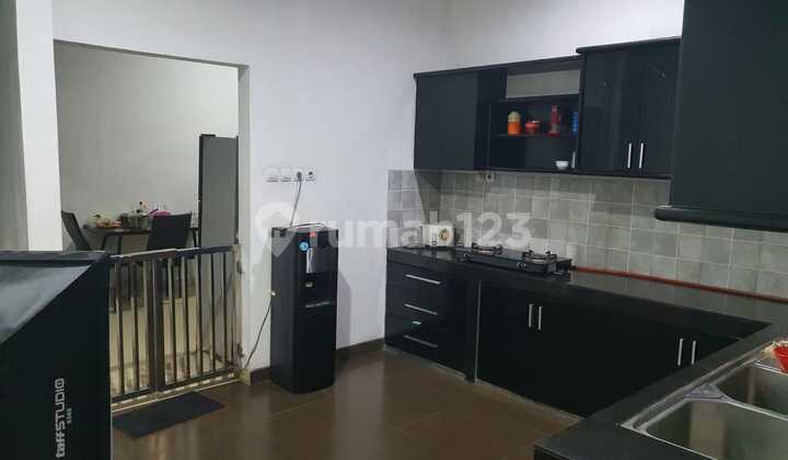 Ready-to-Live Comfortable and Spacious House in Semarang 2