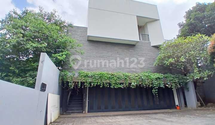 Rumah Mewah Siap Huni di Bukit Golf Terrace BSD City