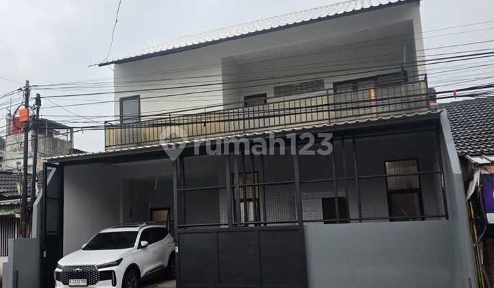 Rumah, 2 Lantai, di Cibaduyut,