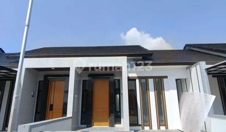 Rumah Baru Bagus Cantik Nyaman Sejuk Asri Grand Ciheulang Ciparay