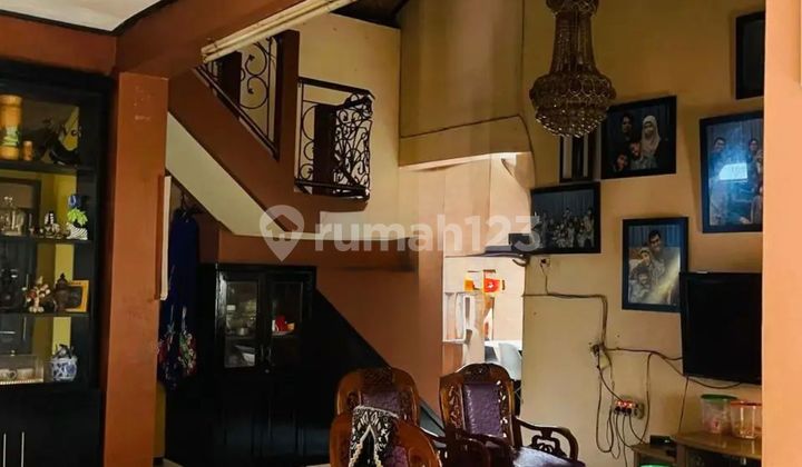 Cheap Comfortable 2-Storey Auction House in Cibiru Area, Bandung City 2