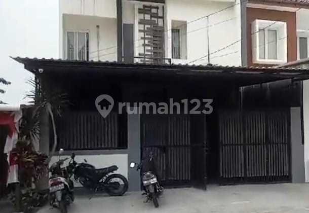 For Quick Sale: 2-Story House in Villa Melati Mas Block U For Quick Sale: 2-Story House in Villa Melati Mas Block U
