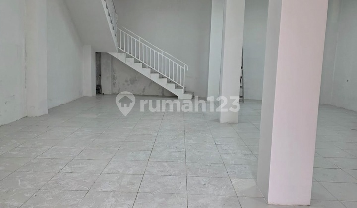 For Sale Cheap 3-Storey Plumpang Shop House with SHM 2