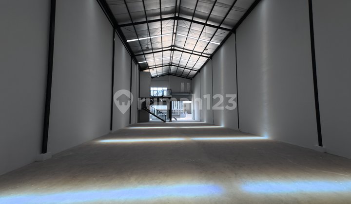 For Sale Blessindo Warehouse, Land Area 430M2, Building Area 330M2, Price 4.7M For Sale Blessindo Warehouse, Land Area 430M2, Building Area 330M2, Price 4.7M