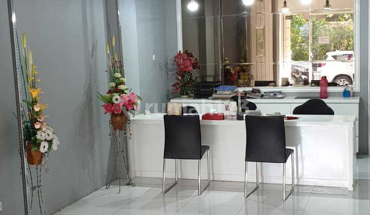 For Sale and For Rent: Strategic Shophouse in Mayjen Sungkono, West Surabaya 2