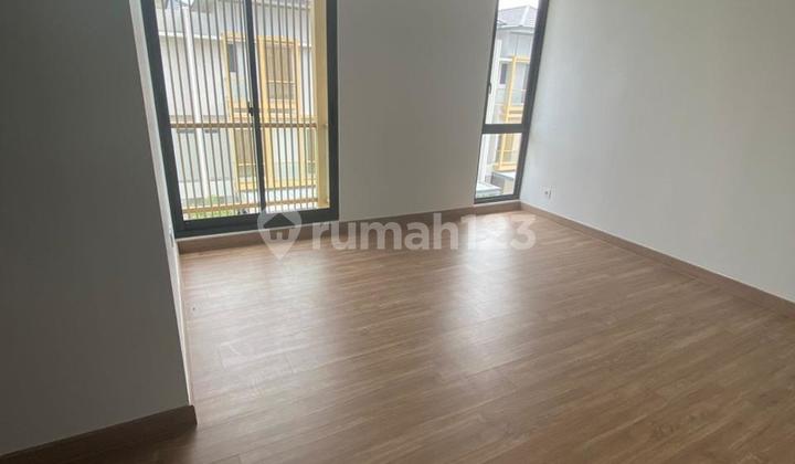 Rumah Mewah BSD Kamar Banyak 2