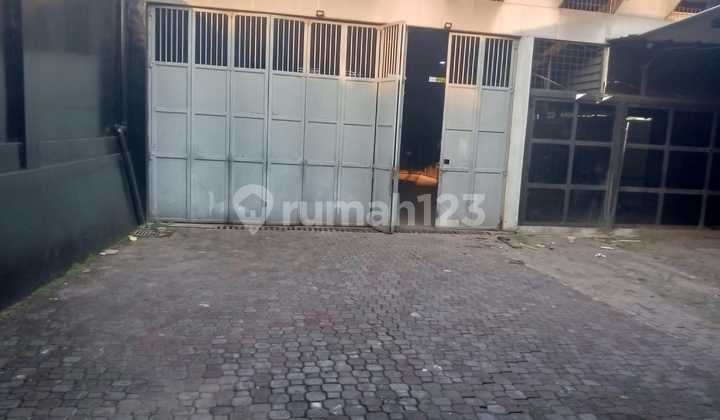 Warehouse for Rent in Pondok Pinang Commercial Area Warehouse for Rent in Pondok Pinang Commercial Area