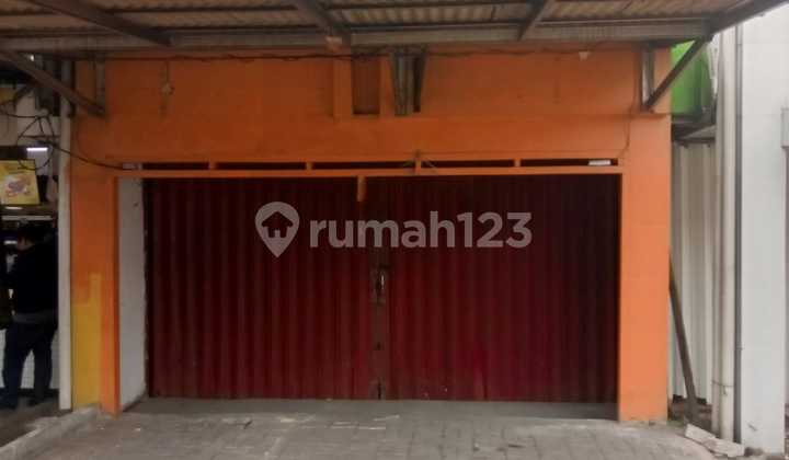 For Rent: Two-Story Shop House in the Commercial Area of Ciputat