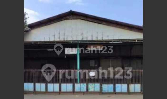 For Rent Large Warehouse in Kebayoran Lama Commercial Area