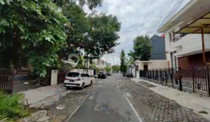 Rumah 2 Lantai Mewah di Semarang Timur 2