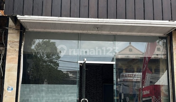 Strategic 2-Storey Shophouse at Wr Supratman Kesiman Denpasar Near Renon