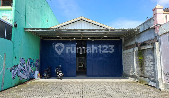 Disewakan Gudang Luas di Tepi Jalan Imogiri Barat Lokasi Strategis Dekat Ring Road, Bangunharjo, Sewon, Bantul