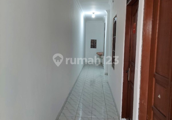 For Rent Strategic Shop House in Selokan Mataram - Business-Friendly Area & Close to Magelang Road, Sinduadi 2