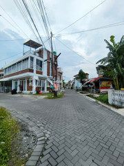 Passive Income Investment - Exclusive Boarding House with 12 Rooms in Condongcatur Super Strategic Location Near Campus & Mall 1