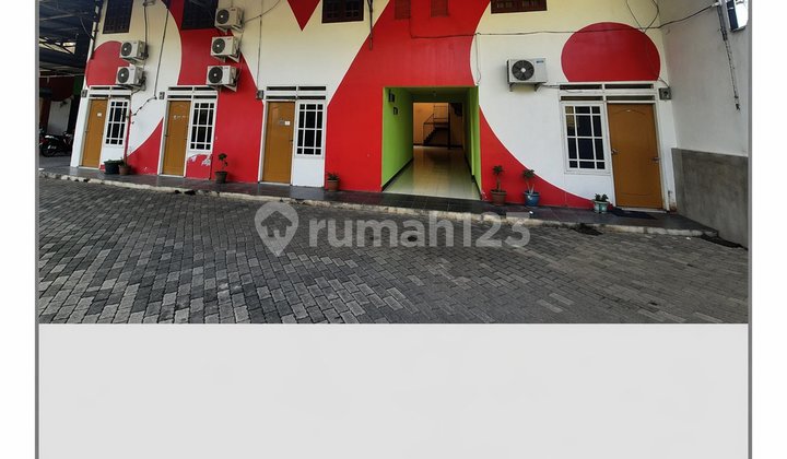 Beautiful Kos House in Pondok Gede Molek Housing 1