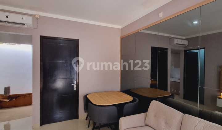 Rumah 2 Lantai Strategis Dekat Tol Parigi Tangsel