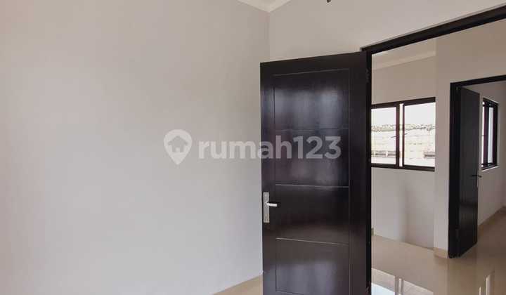 Rumah 2 Lantai Strategis Sekitar Bintaro Rumah 2 Lantai Strategis Sekitar Bintaro