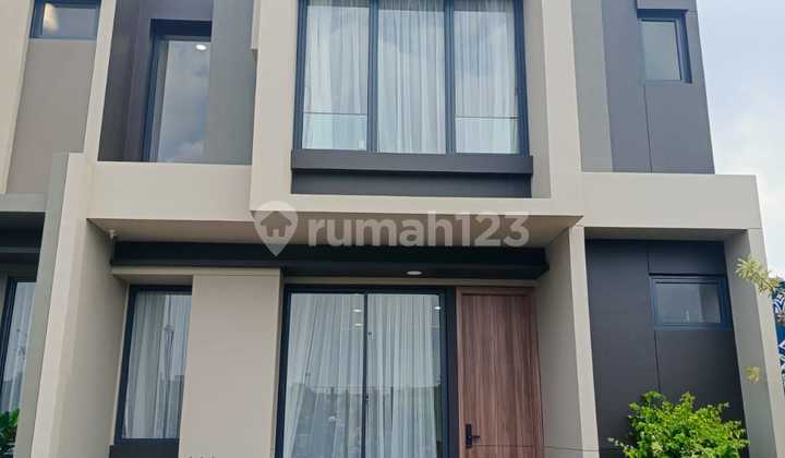 Rumah Murah 2 Lantai di Kawasan BSD City Tangerang Rumah Murah 2 Lantai di Kawasan BSD City Tangerang
