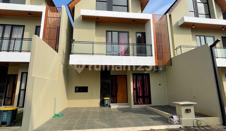 Free Biaya Notaris, Rumah, 2 Lantai, SHM, Dekat Sekolah Internasional Free Biaya Notaris, Rumah, 2 Lantai, SHM, Dekat Sekolah Internasional