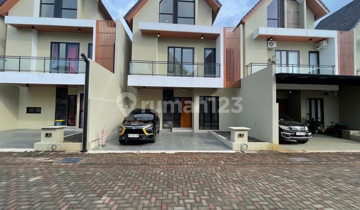 Free Biaya Notaris, Rumah, 2 Lantai, SHM, Dekat Tempat Ibadah Free Biaya Notaris, Rumah, 2 Lantai, SHM, Dekat Tempat Ibadah