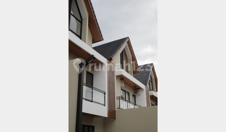 Rumah 2 Lantai Sisa 1 Unit Scandinavian, Harga Promo Dekat Rs Ksh Rumah 2 Lantai Sisa 1 Unit Scandinavian, Harga Promo Dekat Rs Ksh