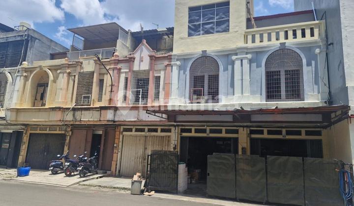 For Sale: Pelangi 2.5-Story Shop House, Cengkareng, West Jakarta 1