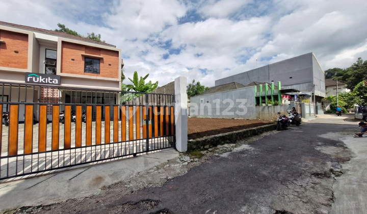 Strategic Land in Jogja, Ring 1 of UII Campus, Freehold Land Title Strategic Land in Jogja, Ring 1 of UII Campus, Freehold Land Title