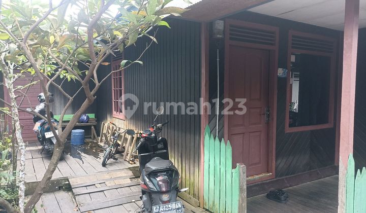 Rumah Kayu Ulin Siap Huni